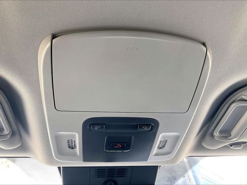 Used 2025 Toyota Camry LE FWD image 31