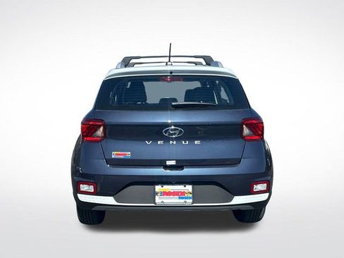 New 2026 Hyundai Venue SEL FWD image 5