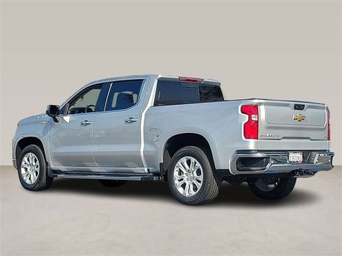 Used 2022 Chevrolet Silverado 1500 LTZ w/ LTZ Convenience Package II image 2