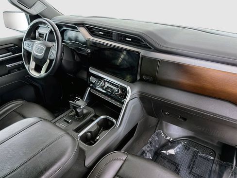 Used 2024 GMC Sierra 1500 Denali AWD/4WD image 26