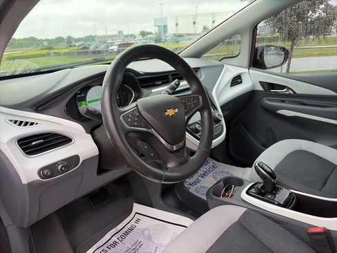 Used 2017 Chevrolet Bolt LT FWD image 50