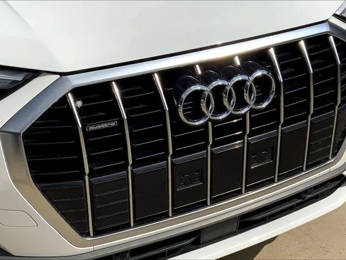 Used 2022 Audi Q3 2.0T Premium image 27