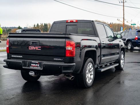 Used 2015 GMC Sierra 1500 Denali w/ Driver Alert Package AWD/4WD image 10