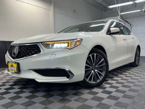Used 2020 Acura TLX image 3