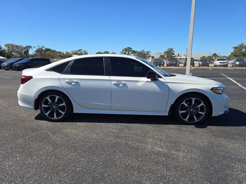 Certified 2025 Honda Civic Sport Touring image 3