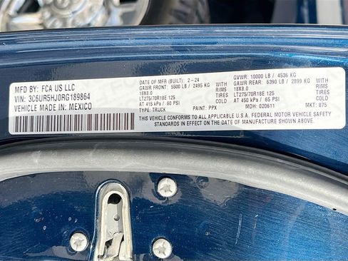 Used 2024 RAM 2500 Tradesman w/ Chrome Appearance Group image 31