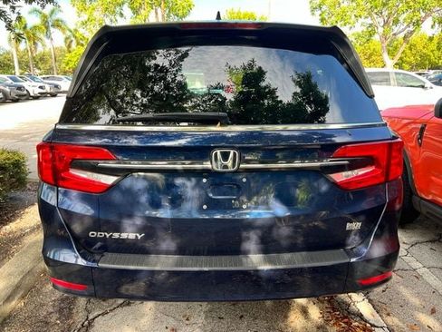 Used 2024 Honda Odyssey EX-L image 4