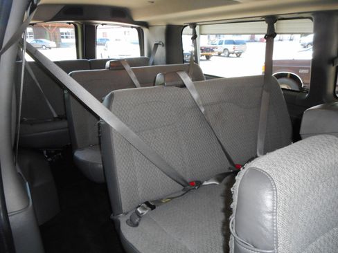 Used 2016 Chevrolet Express 3500 LT w/ LT Preferred Equipment Group image 21