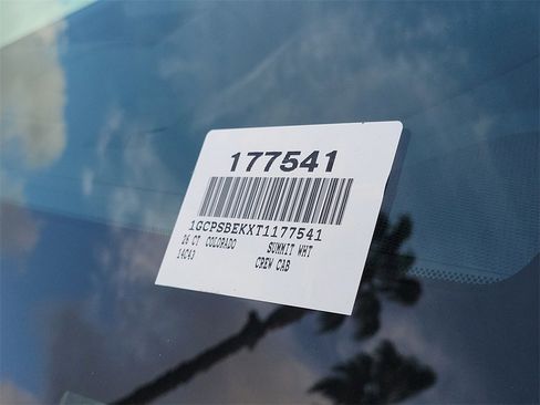 New 2026 Chevrolet Colorado W/T image 22