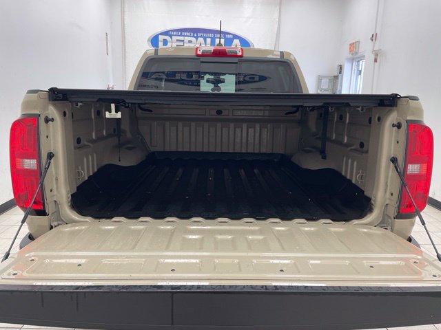 Used 2022 Chevrolet Colorado Z71 AWD/4WD image 21