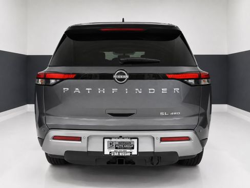 Certified 2024 Nissan Pathfinder SL w/ SL Premium Package AWD/4WD image 9