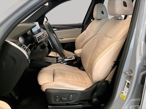Used 2024 BMW X3 sDrive30i w/ Premium Package RWD image 7