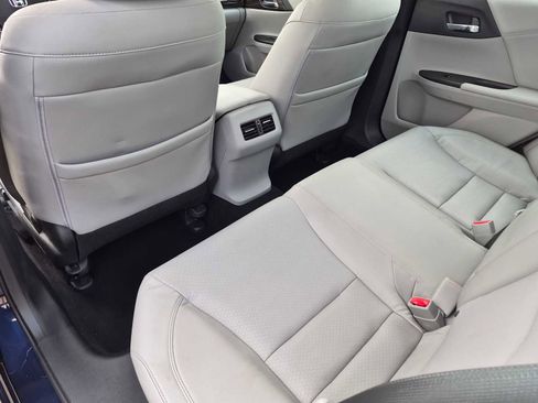 Used 2016 Honda Accord EX-L image 25
