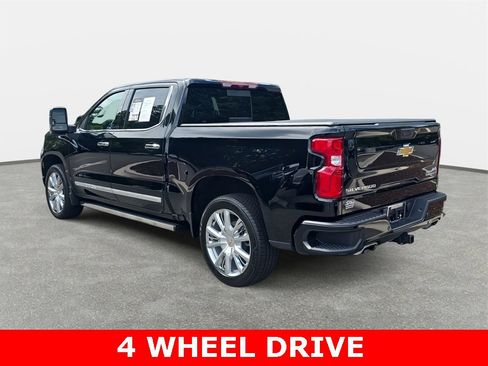 Used 2024 Chevrolet Silverado 1500 High Country w/ High Country Premium Package image 7