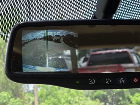 Used 2011 Buick Enclave CXL image 10