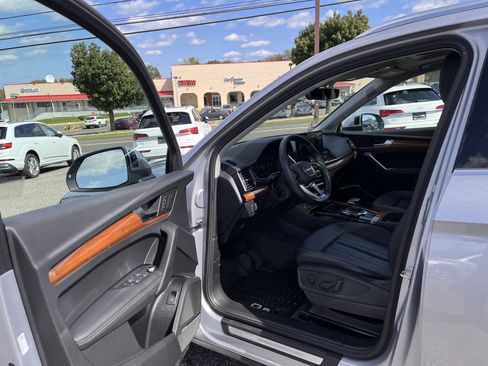 Certified 2023 Audi Q5 2.0T Premium Plus w/ Premium Plus Package AWD/4WD image 7