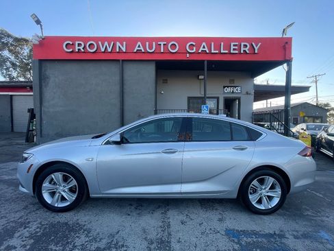 Used 2018 Buick Regal Preferred FWD image 6