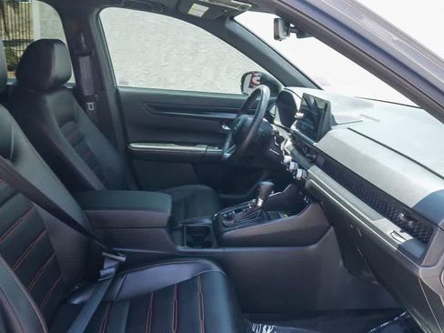 Used 2025 Honda CR-V Sport-L image 14