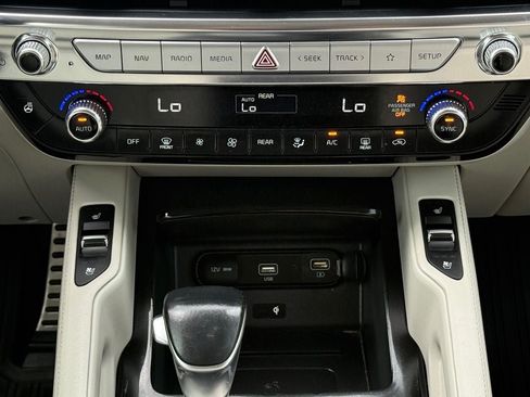 Used 2020 Kia Telluride SX w/ SX Prestige Package AWD/4WD image 25