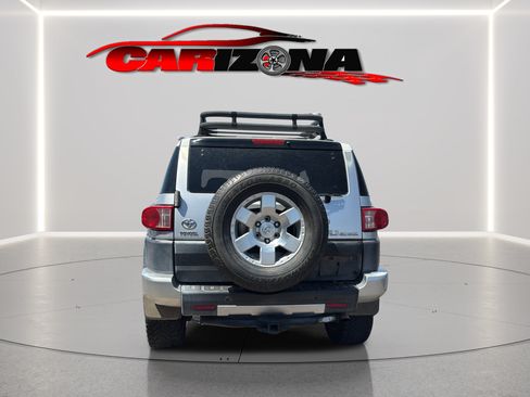 Used 2007 Toyota FJ Cruiser 4WD w/ Upgrade Pkg 1 image 7