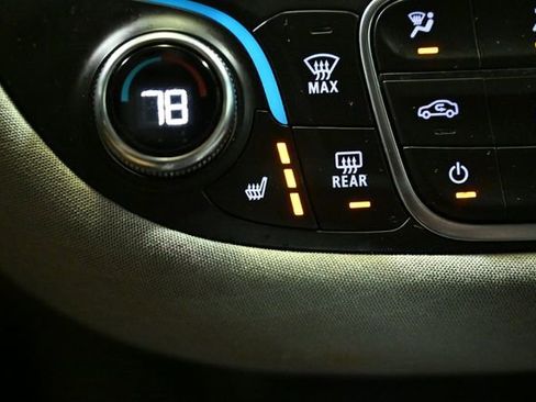 Used 2024 Chevrolet Malibu LT image 34