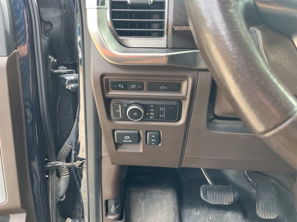 Used 2023 Ford F150 King Ranch w/ Equipment Group 601A High AWD/4WD image 17