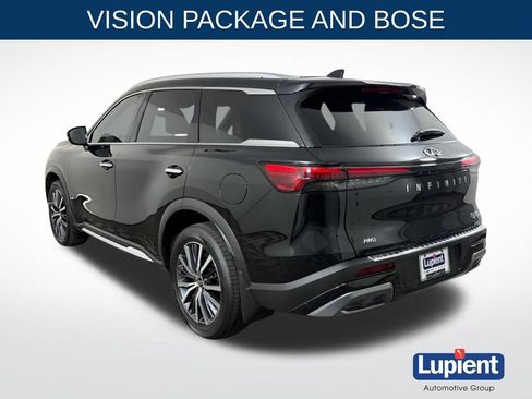 Used 2023 INFINITI QX60 Sensory w/ Vision Package AWD/4WD image 11