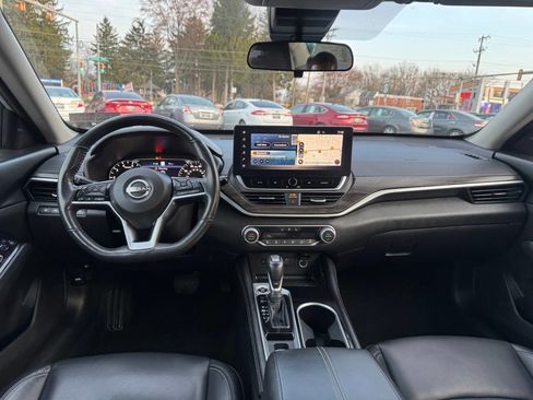 Used 2023 Nissan Altima 2.5 SL image 10