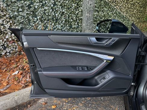 Used 2023 Audi RS 7 Sportback w/ Black Optic Package image 8