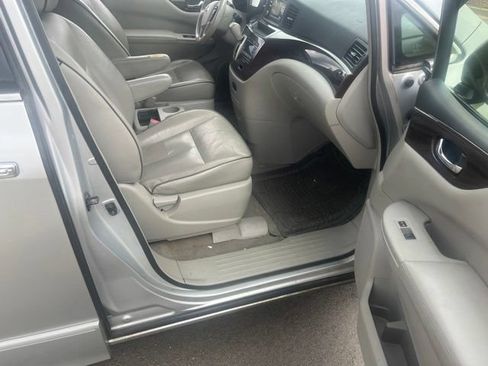Used 2012 Nissan Quest SL FWD image 11