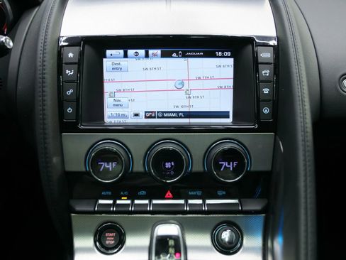 Used 2017 Jaguar F-TYPE Coupe image 35