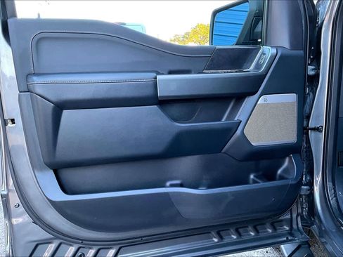 Certified 2022 Ford F150 XLT w/ Equipment Group 302A High image 21