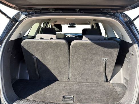 Used 2017 Kia Sorento LX image 13
