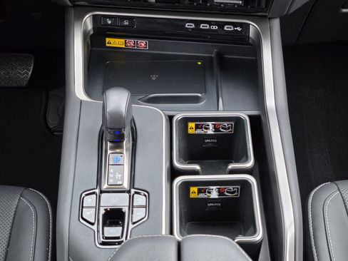 Certified 2025 Lexus TX 350 AWD w/ Technology Package image 15