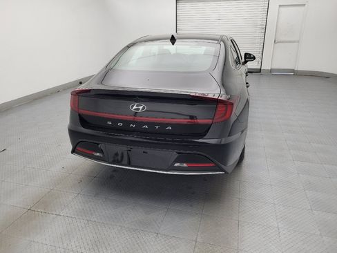 Used 2023 Hyundai Sonata SE FWD image 7