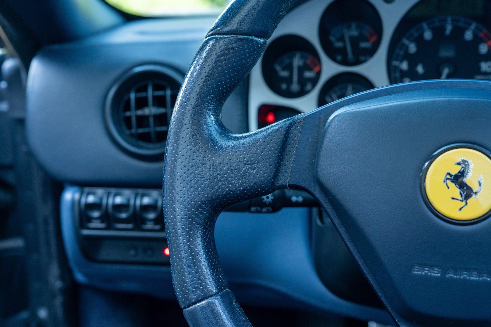 Used 2001 Ferrari 360 Spider RWD image 35