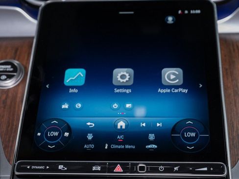 New 2026 Mercedes-Benz GLC 300 4MATIC image 18