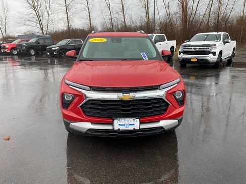Used 2026 Chevrolet TrailBlazer LT w/ Convenience Package AWD/4WD image 4
