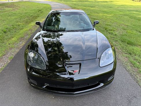 Used 2007 Chevrolet Corvette Z06 RWD image 8