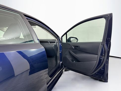 Used 2024 Toyota Corolla LE FWD image 29