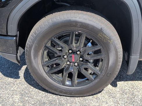 New 2026 GMC Sierra 1500 Elevation AWD/4WD image 11