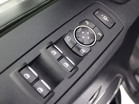 Used 2017 Ford F350 Lariat w/ Lariat Value Package AWD/4WD image 16