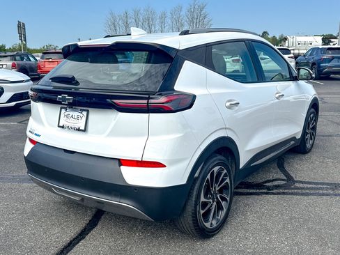 Certified 2023 Chevrolet Bolt EUV Premier FWD image 7