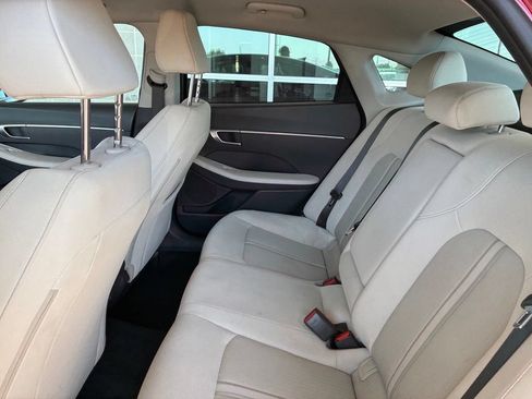 Used 2023 Hyundai Sonata SEL FWD image 16