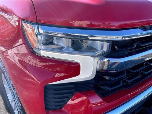 Used 2025 Chevrolet Silverado 1500 LT image 30