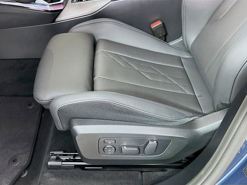 New 2026 BMW X3 xDrive30 w/ Convenience Package image 21