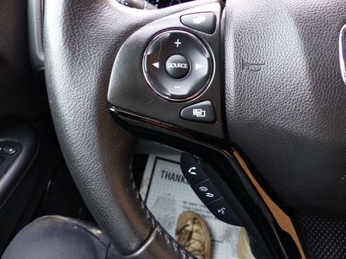 Used 2019 Honda HR-V Sport image 24