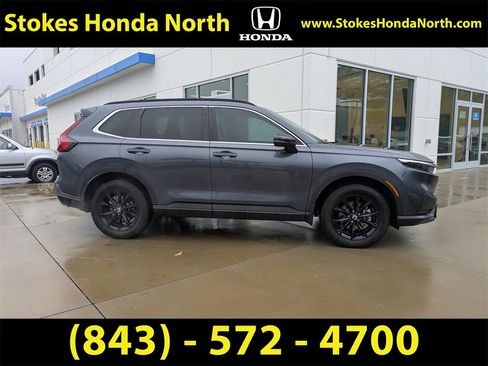 Certified 2025 Honda CR-V Sport image 3