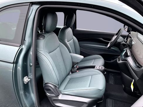 New 2025 FIAT 500 e image 14