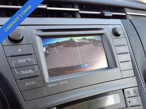 Used 2015 Toyota Prius Three FWD image 21
